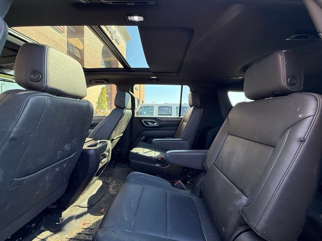 2022 Chevrolet Suburban LT