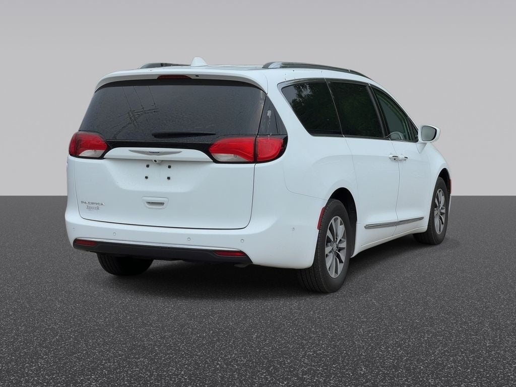 2020 Chrysler Pacifica Touring L Plus