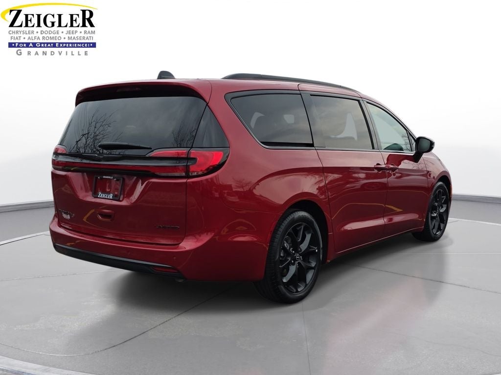 2025 Chrysler Pacifica Limited