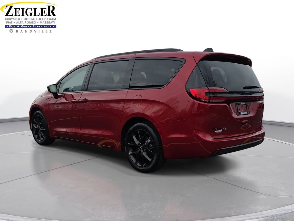 2025 Chrysler Pacifica Limited