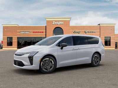 2027 Chrysler Pacifica Limited