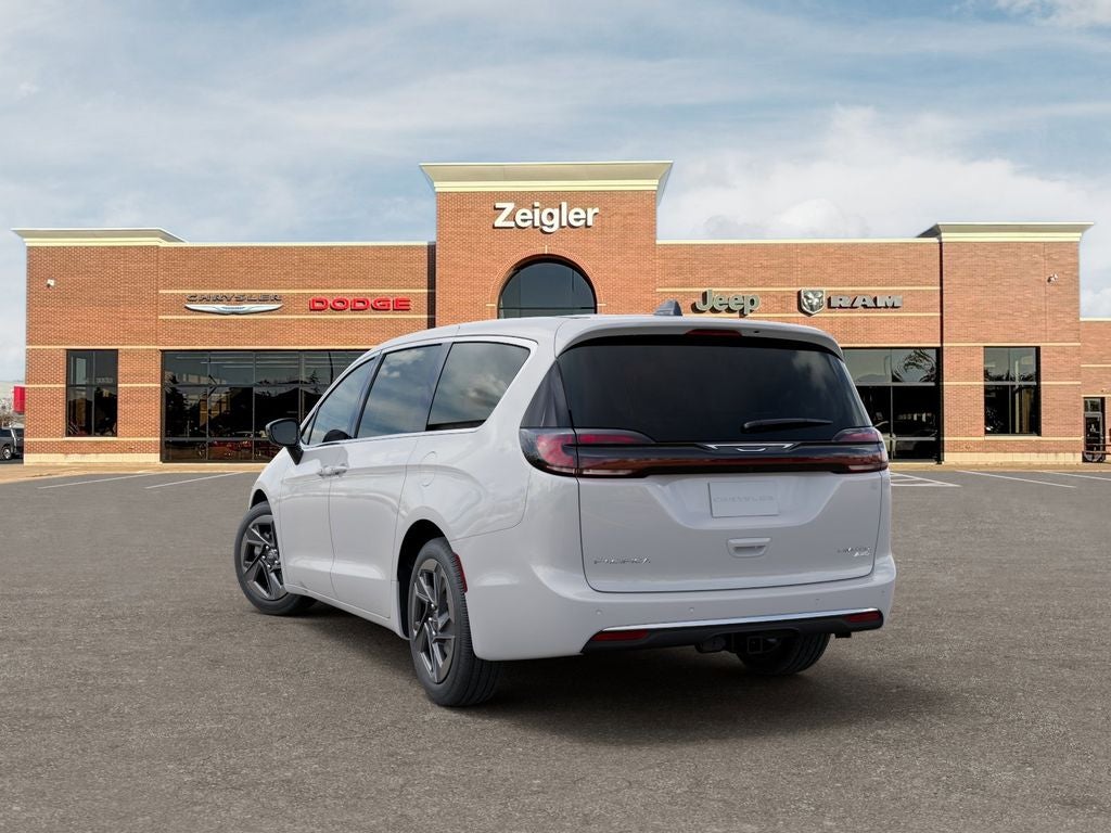 2027 Chrysler Pacifica Limited