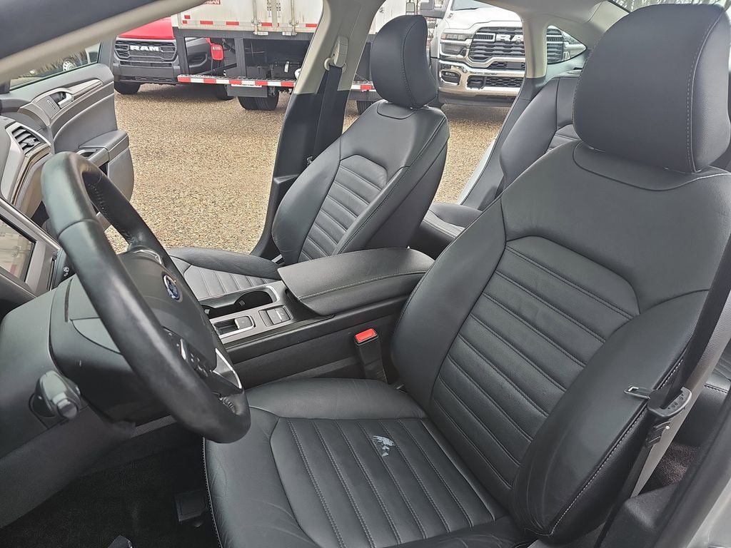 2017 Ford Fusion Energi SE Luxury