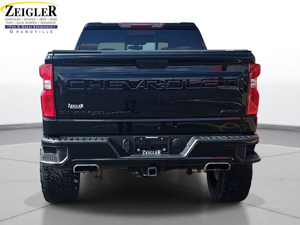 2020 Chevrolet Silverado 1500 RST