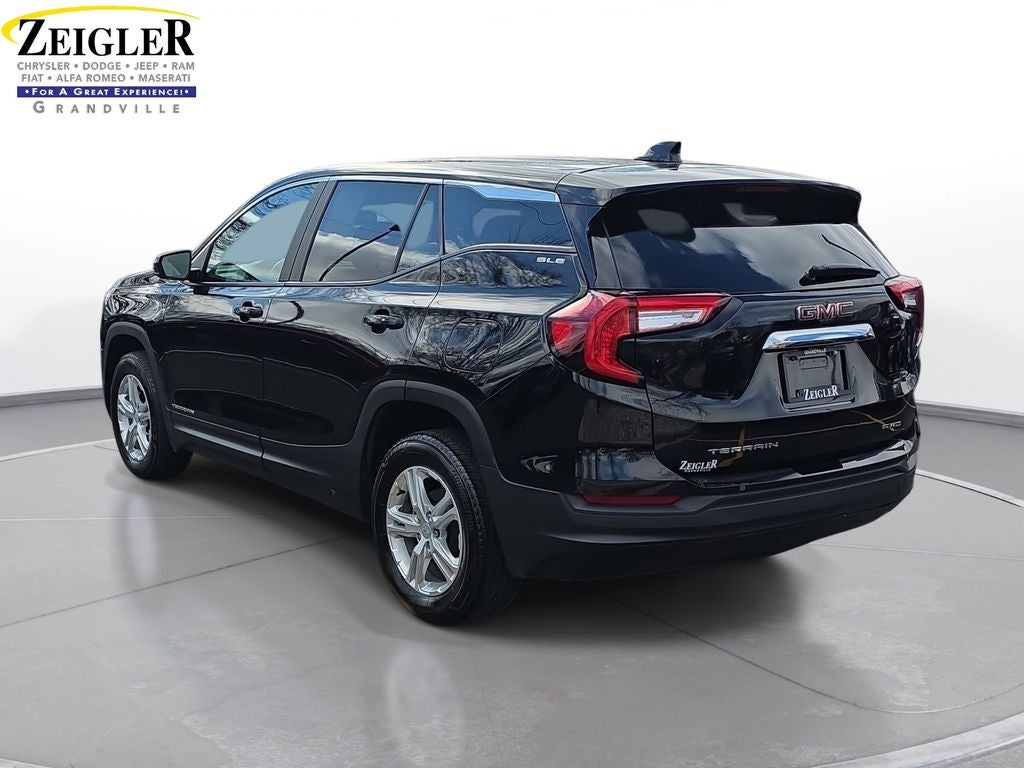 2023 GMC Terrain SLE