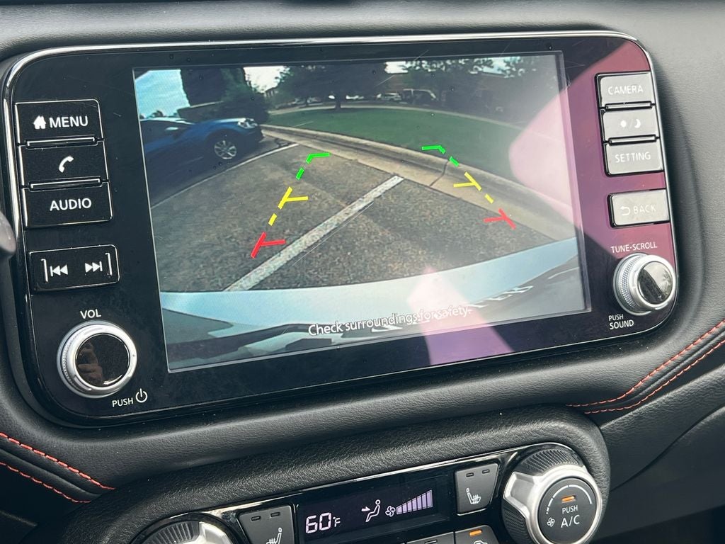 2024 Nissan Versa 1.6 SR