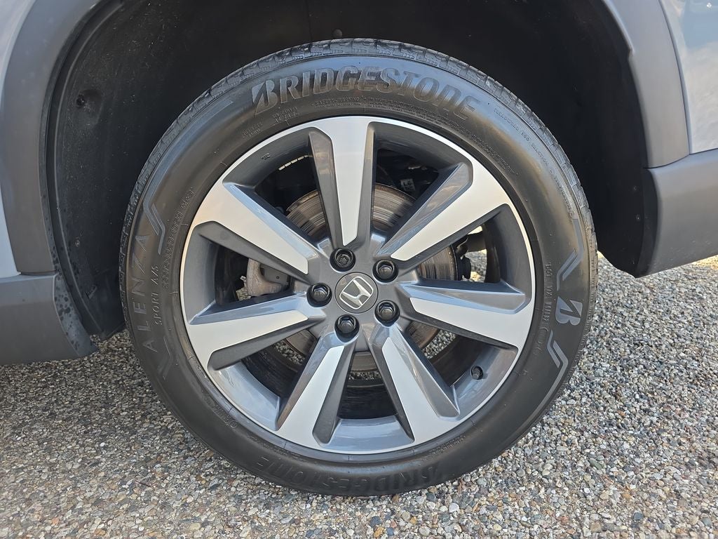 2023 Honda Pilot Touring