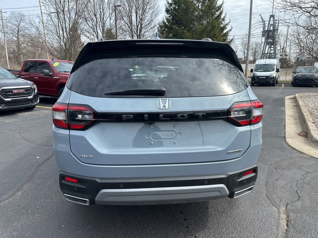2023 Honda Pilot Touring