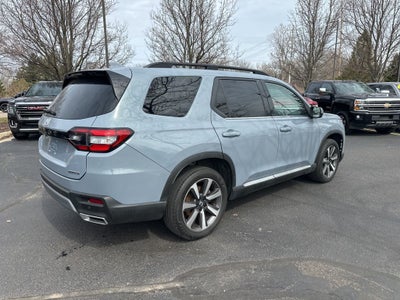 2023 Honda Pilot Touring