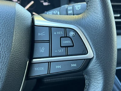 2026 Toyota Sienna XLE 8 Passenger