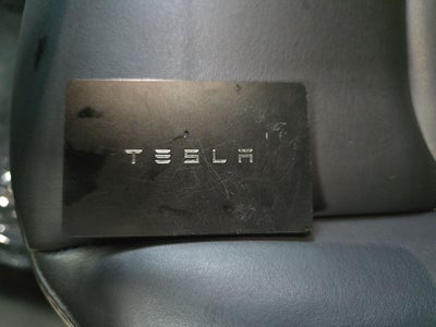2024 Tesla Model Y Performance