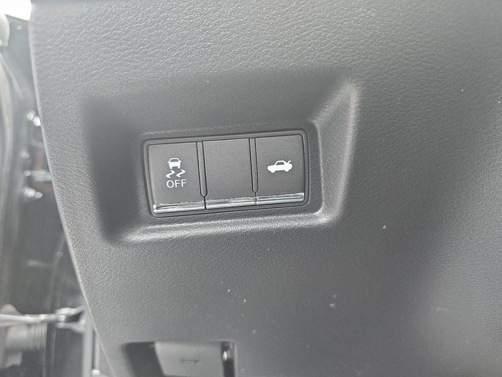 2015 INFINITI Q50 Sport