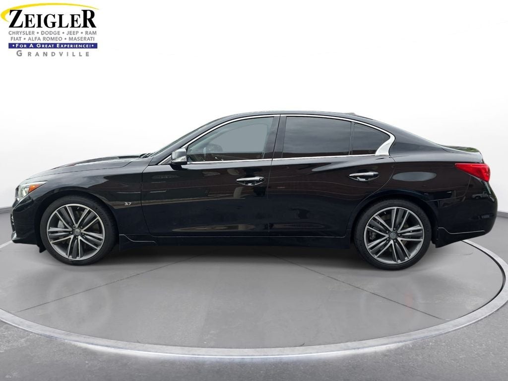 2015 INFINITI Q50 Sport
