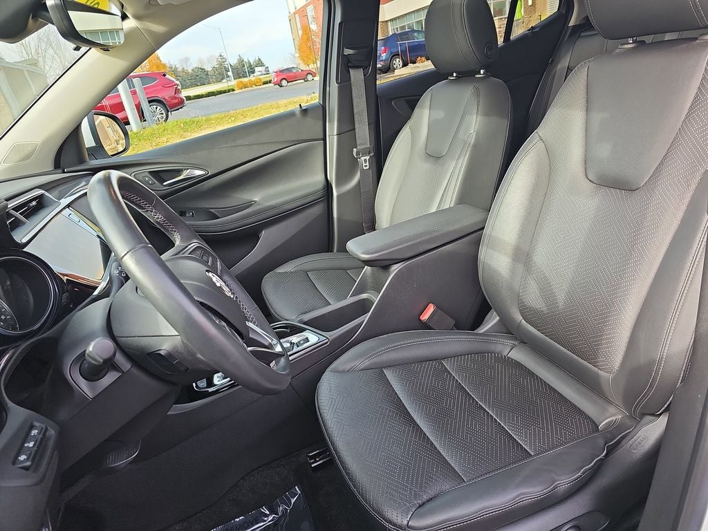 2022 Buick Encore GX Essence