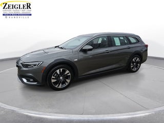 2019 Buick Regal TourX Essence