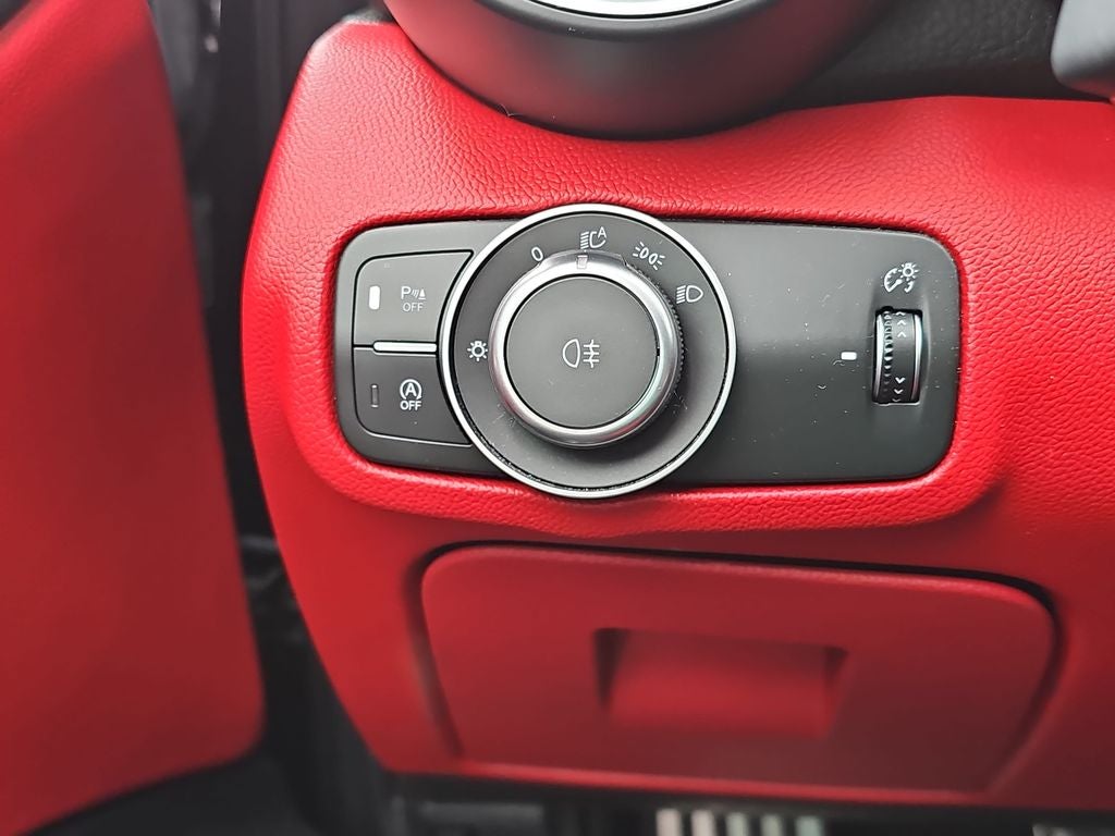 2020 Alfa Romeo Giulia Ti Sport