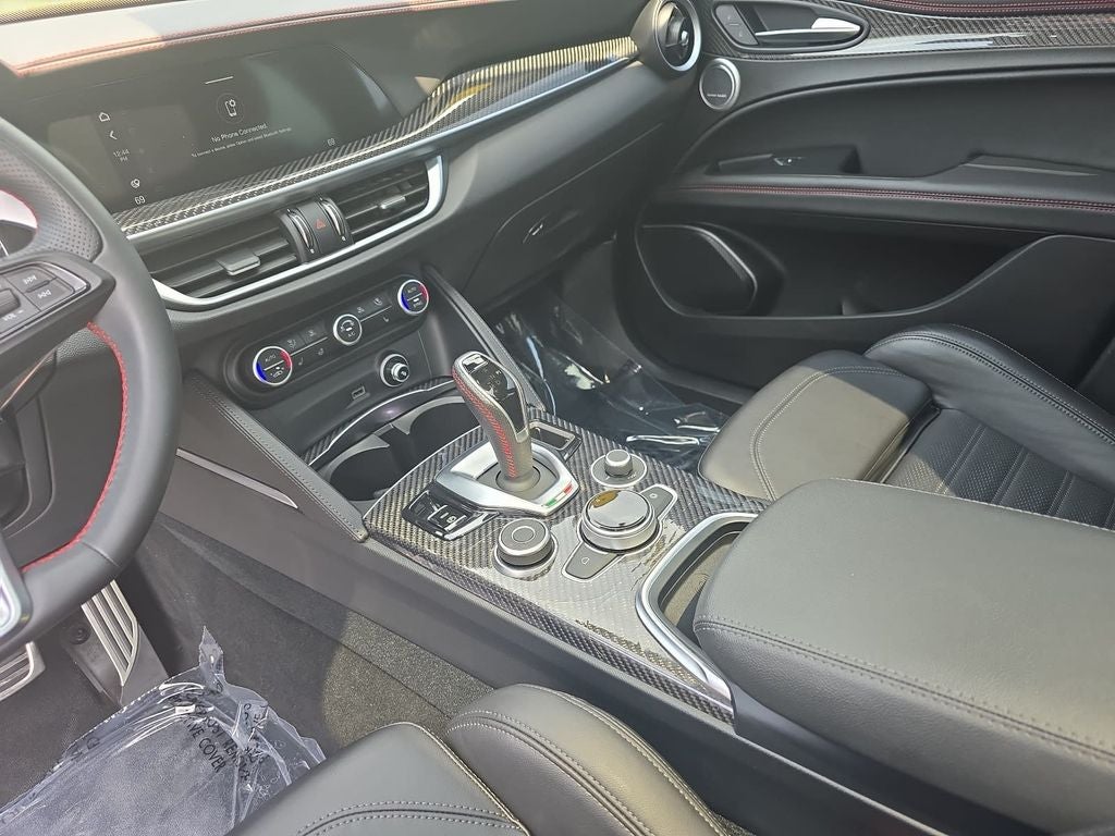 2023 Alfa Romeo Stelvio Veloce