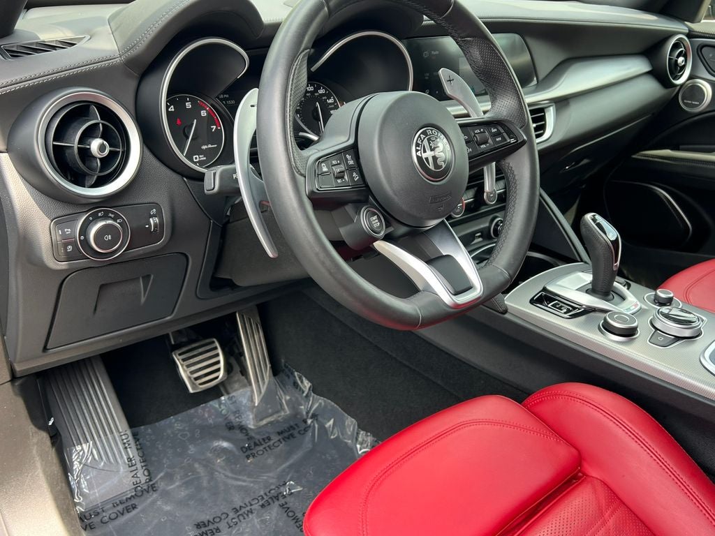 2023 Alfa Romeo Stelvio Veloce