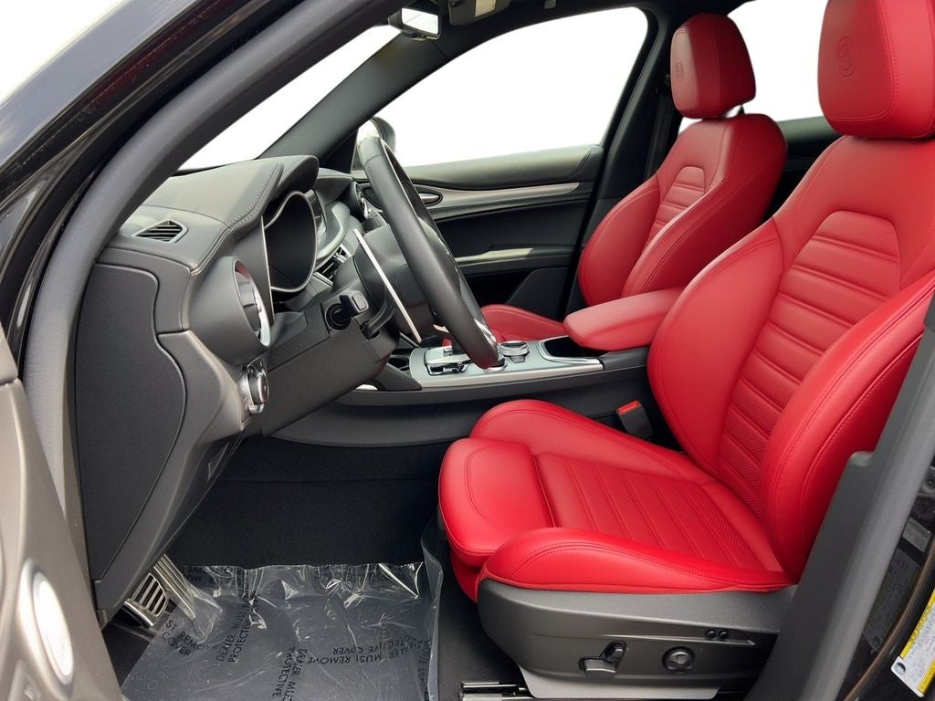 2023 Alfa Romeo Stelvio Veloce