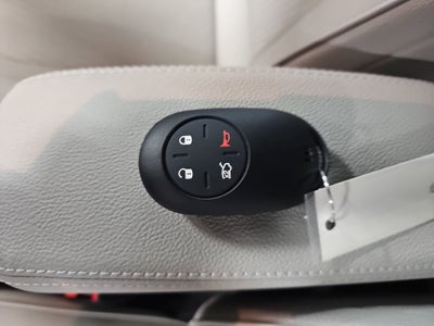 2025 FIAT 500e Battery Electric