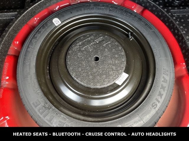 2014 Ford Focus SE LOW MILES