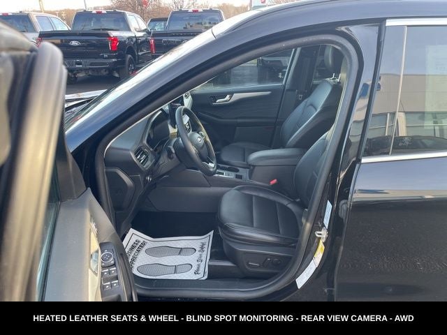 2025 Ford Escape Platinum AWD