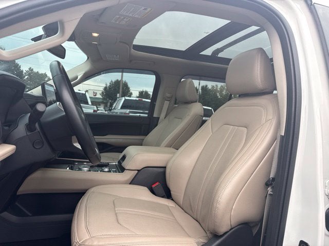 2023 Ford Expedition Limited LOCAL LEASE RETURN
