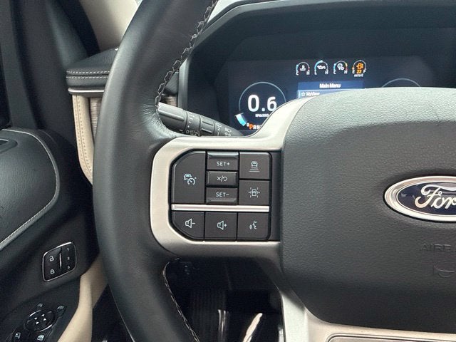 2023 Ford Expedition Limited LOCAL LEASE RETURN