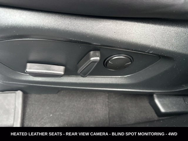 2023 Ford Explorer XLT 4WD