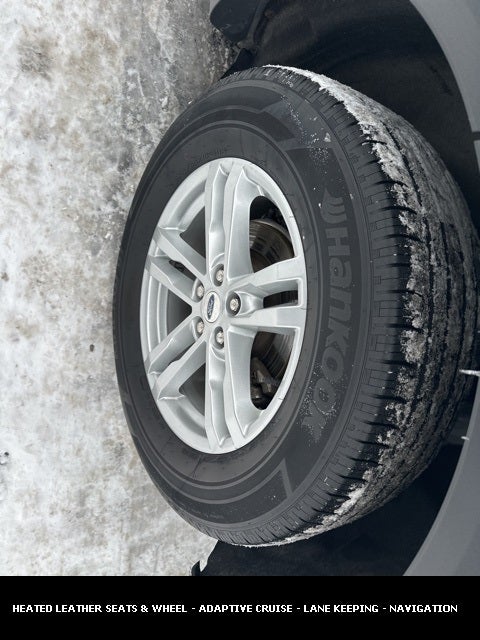 2022 Ford Explorer XLT 4WD