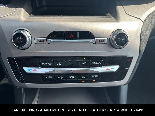 2023 Ford Explorer XLT SOLD HERE NEW