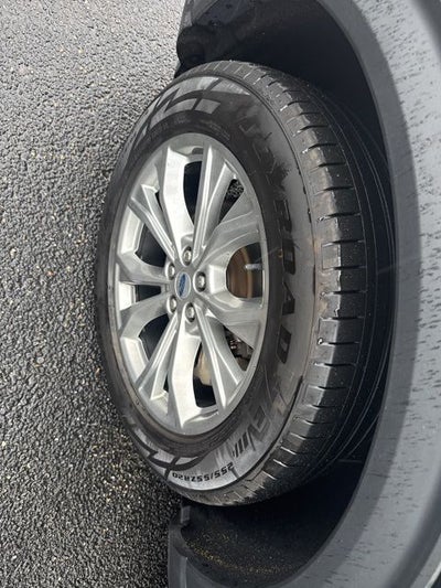 2023 Ford Explorer Limited TWIN PANEL MOONROOF