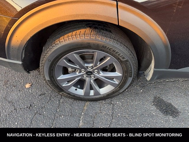 2025 Ford Explorer Active 4WD