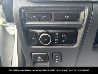 2023 Ford F-150 Lariat TWIN PANEL MOONROOF