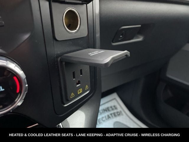 2023 Ford F-150 Lariat TWIN PANEL MOONROOF