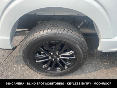 2024 Ford F-150 XLT TWIN PANEL MOONROOF