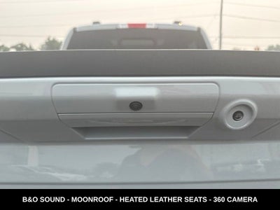 2024 Ford F-150 XLT TWIN PANEL MOONROOF