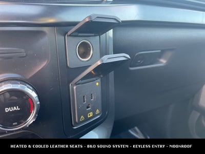 2023 Ford F-150 Lariat TWIN PANEL MOONROOF