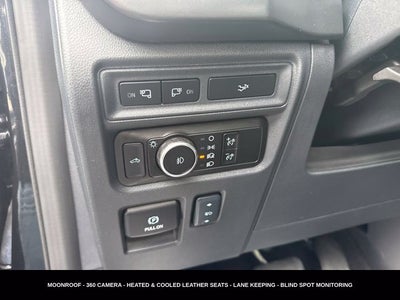 2024 Ford F-150 XLT TWIN PANEL MOONROOF