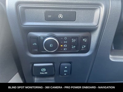 2025 Ford F-150 Lariat LESS THAN 1,000 MILES