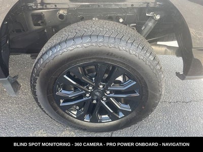 2025 Ford F-150 Lariat LESS THAN 1,000 MILES