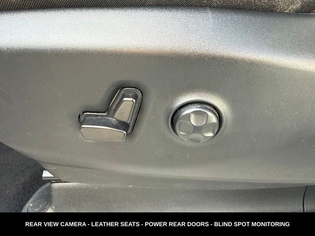 2024 Chrysler Pacifica Touring L STOW N GO SEATING
