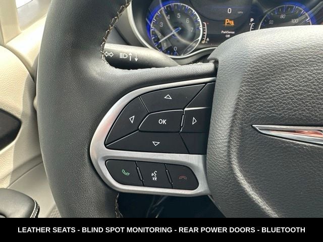 2024 Chrysler Pacifica Touring L STOW N GO SEATING