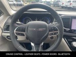 2022 Chrysler Pacifica Touring L HEATED LEATHER