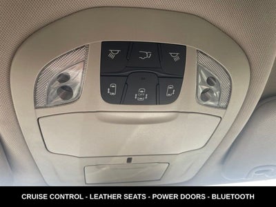2022 Chrysler Pacifica Touring L HEATED LEATHER