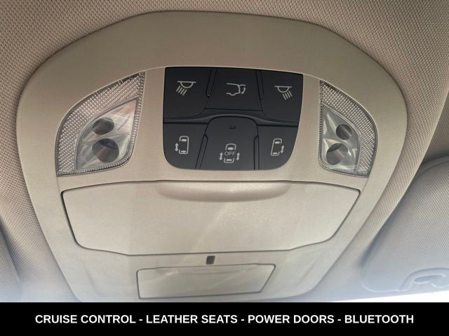 2022 Chrysler Pacifica Touring L HEATED LEATHER