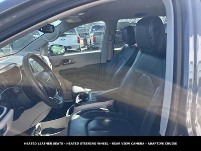 2023 Chrysler Pacifica Touring L STOW N GO SEATING