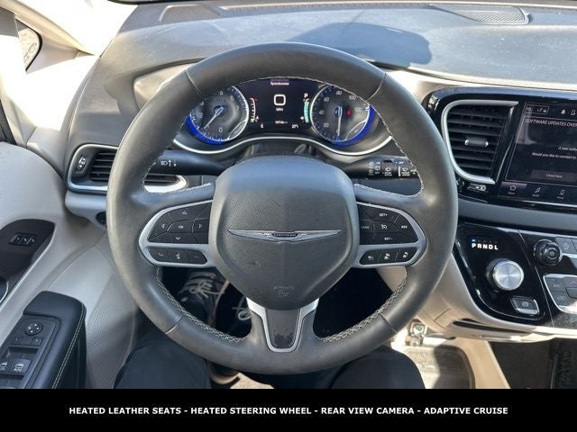 2023 Chrysler Pacifica Touring L STOW N GO SEATING