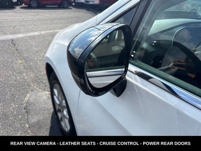 2024 Chrysler Pacifica Touring L STOW N GO SEATING
