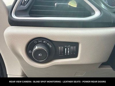2024 Chrysler Pacifica Touring L STOW N GO SEATING